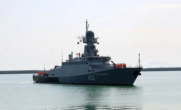 Ukrayna Rusiyanın yanacaq infrastrukturuna və gəmi donanmasına ağır zərbələr endirdi
